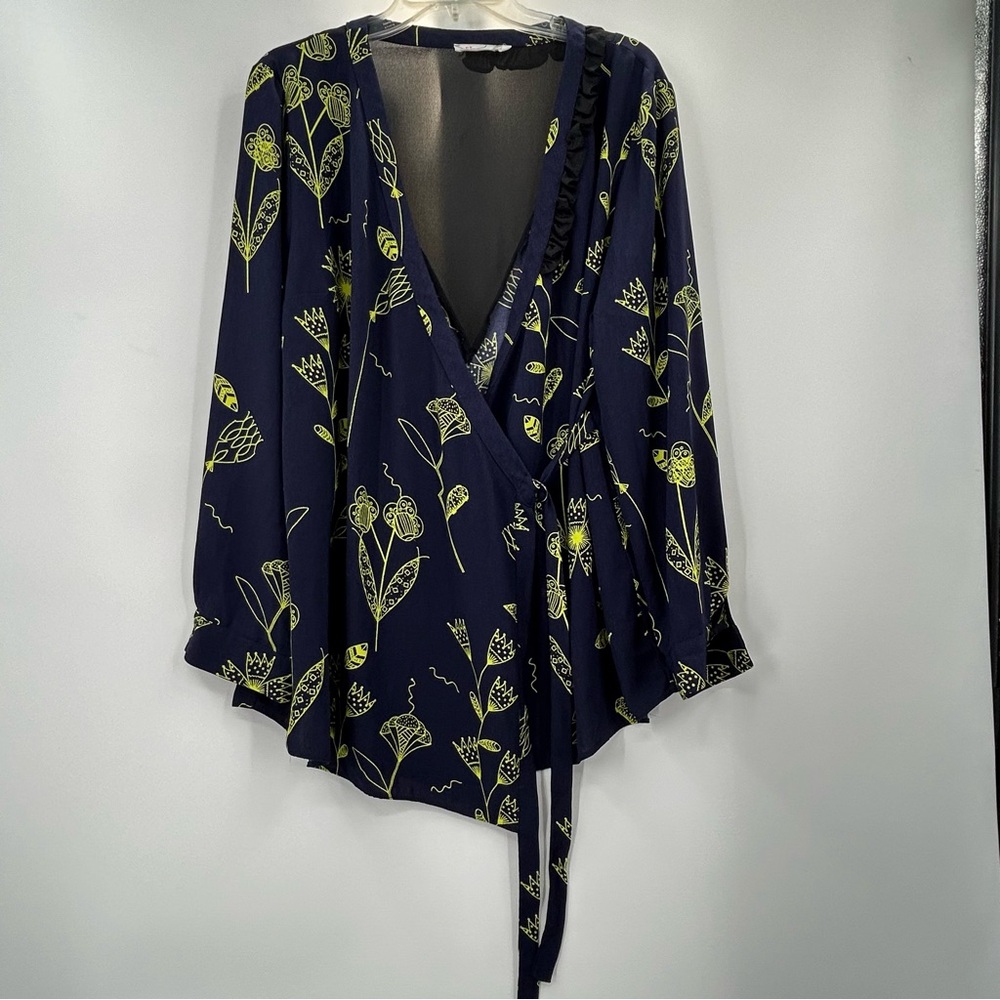 *** Finery Wrap Top *** UK18 US14